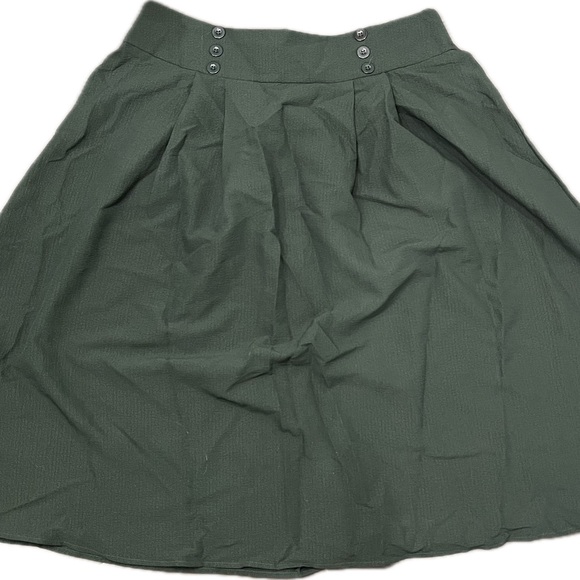 SHEIN Dresses & Skirts - High-wasted buttoned knee-length skirt